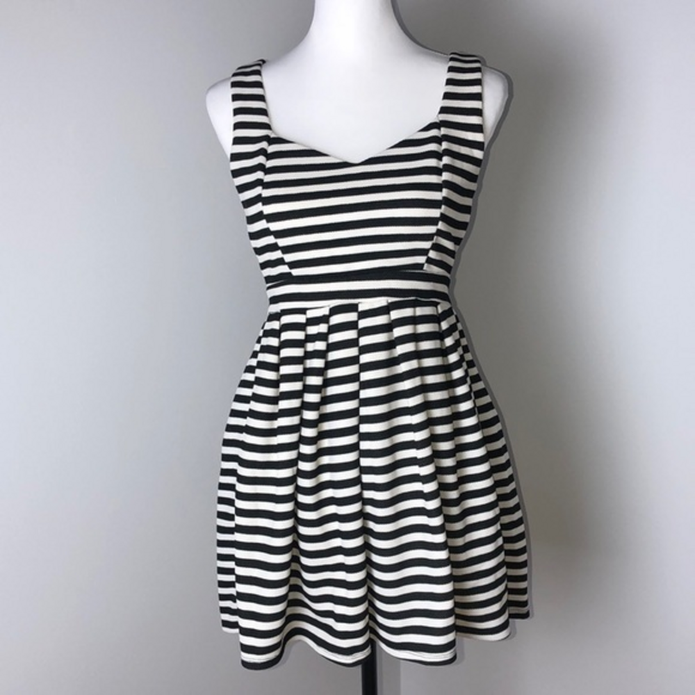 Poof Couture •‎ Stripes With Heart Cutout Back Sweetheart Dress